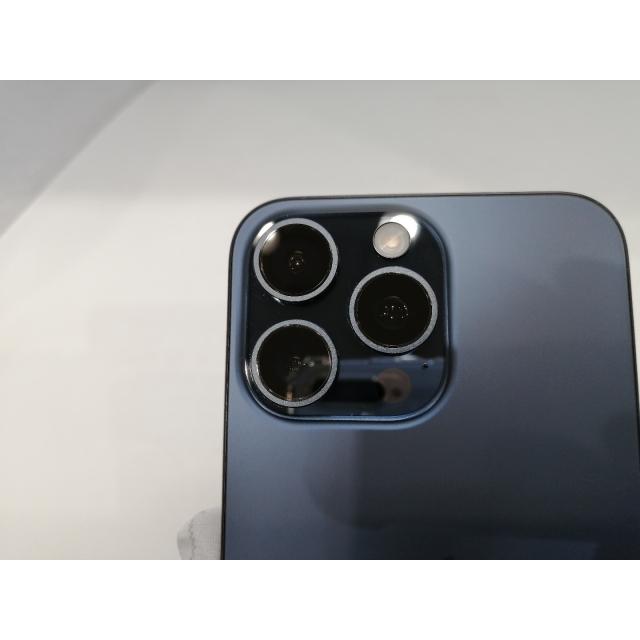 【中古】Apple 国内版 【SIMフリー】 iPhone 15 Pro Max 256GB ブルーチタニウム MU6T3J/A【DS秋葉】保証期間１ヶ月【ランクC】の画像