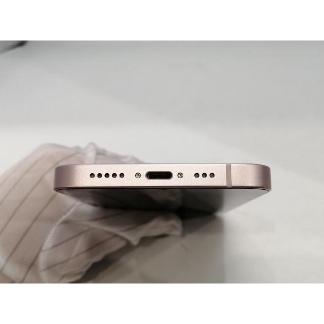 【中古】Apple au 【SIMフリー】 iPhone 13 256GB ピンク MLNK3J/A【小倉駅前】保証期間１ヶ月【ランクC】の画像