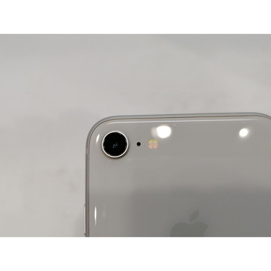 中古】Apple au 【SIMロック解除済み】 iPhone 8 64GB シルバー MQ792J