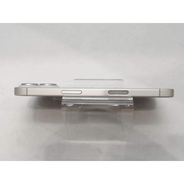 【中古】Apple 国内版 【SIMフリー】 iPhone 16 256GB ホワイト MYDX3J/A【浜松駅前】保証期間１ヶ月【ランクA】の画像