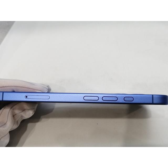 【中古】Apple au 【SIMフリー】 iPhone 16 128GB ウルトラマリン MYDU3J/A【秋葉5号】保証期間１ヶ月【ランクA】の画像