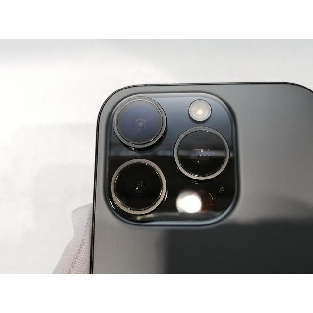 【中古】Apple 国内版 【SIMフリー】 iPhone 16 Pro 256GB ブラックチタニウム MYN03J/A【大阪本店】保証期間１ヶ月【ランクB】の画像