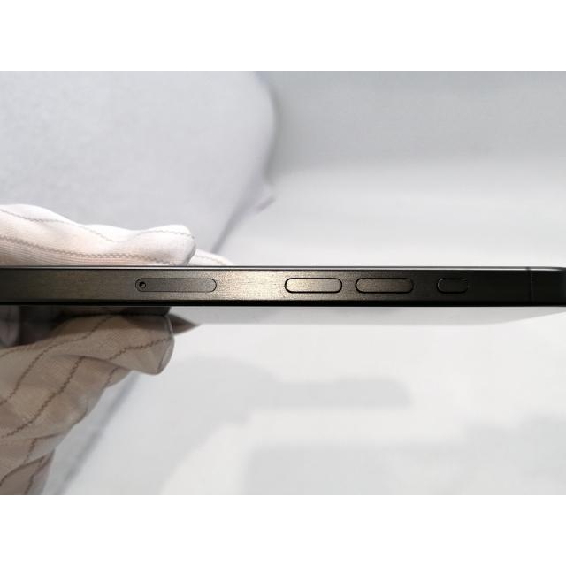 【中古】Apple 国内版 【SIMフリー】 iPhone 15 Pro 128GB ブラックチタニウム MTU73J/A【浜松駅前】保証期間１ヶ月【ランクB】の画像