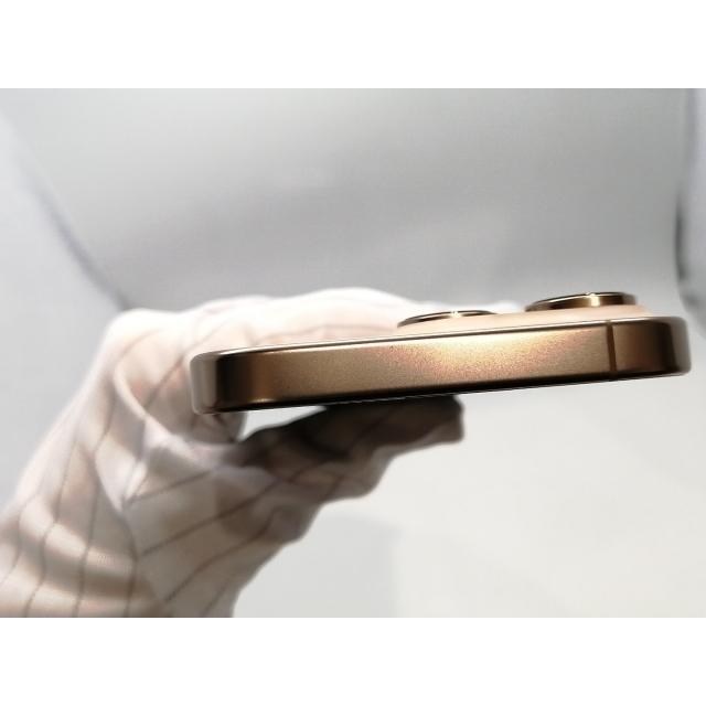【中古】Apple SoftBank 【SIMフリー】 iPhone 16 Pro 128GB デザートチタニウム MYMX3J/A【広島本通】保証期間１ヶ月【ランクA】の画像
