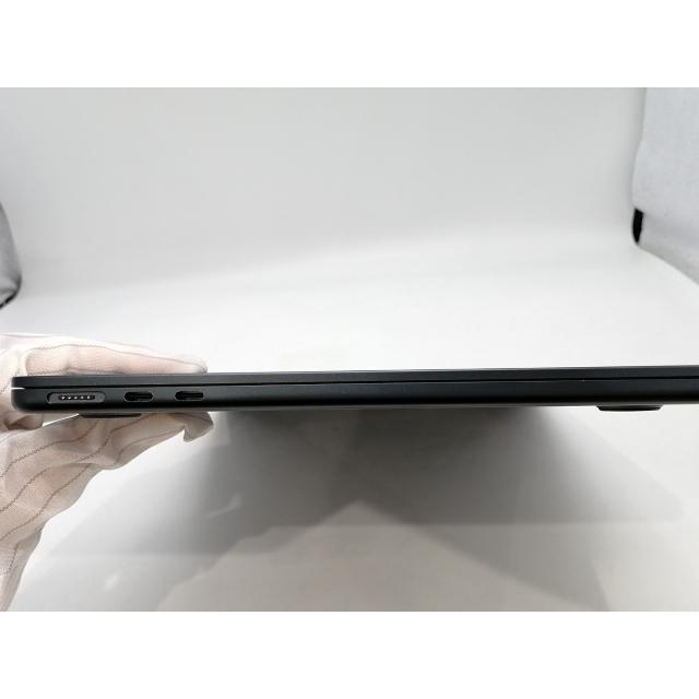 【中古】Apple MacBook Air 13インチ M2(CPU:8C/GPU:8C) 16GB/256GB ミッドナイト MC7X4J/A (M2,2022)【浜松駅前】保証期間１ヶ月【ランクB】の画像