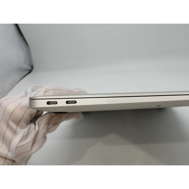 【中古】Apple MacBook Air 13インチ M1(CPU:8C/GPU:7C) 8GB/256GB シルバー MGN93J/A (M1・2020)【浜松駅前】保証期間１ヶ月【ランクB】の画像