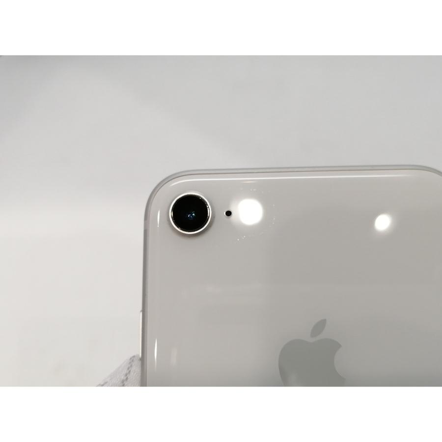 中古】Apple SoftBank 【SIMロック解除済み】 iPhone 8 64GB シルバー