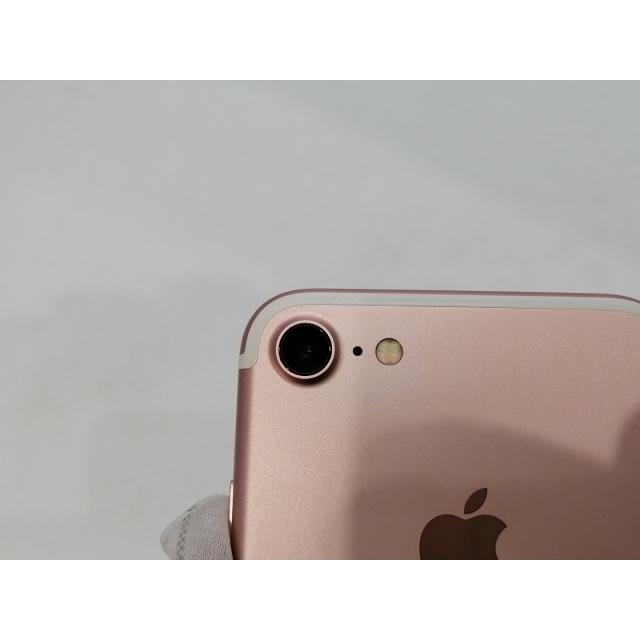 中古】Apple SoftBank 【SIMロック解除済み】 iPhone 7 32GB ローズ