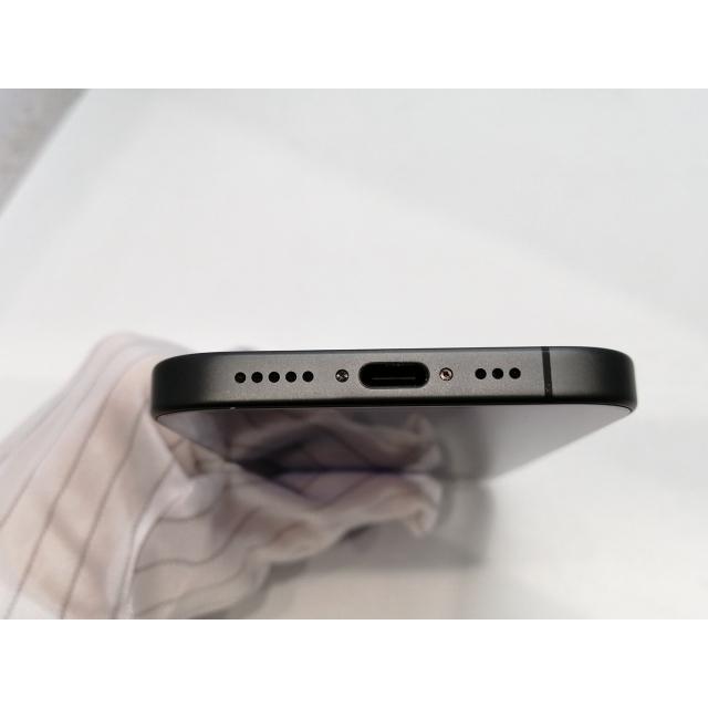 中古】Apple 国内版 【SIMフリー】 iPhone 17 256GB ブラック MG674J/A