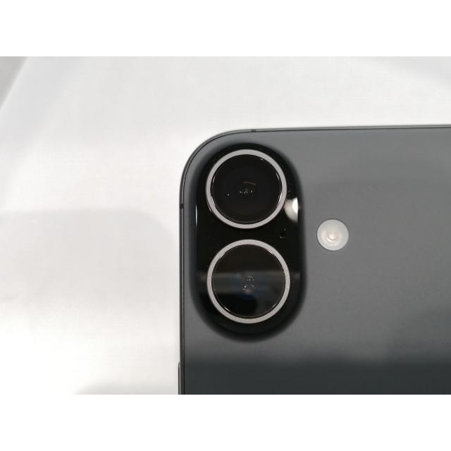中古】Apple 国内版 【SIMフリー】 iPhone 17 256GB ブラック MG674J/A