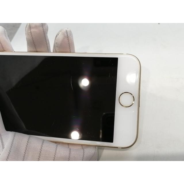 中古】Apple au 【SIMロック解除済み】 iPhone 7 128GB ゴールド