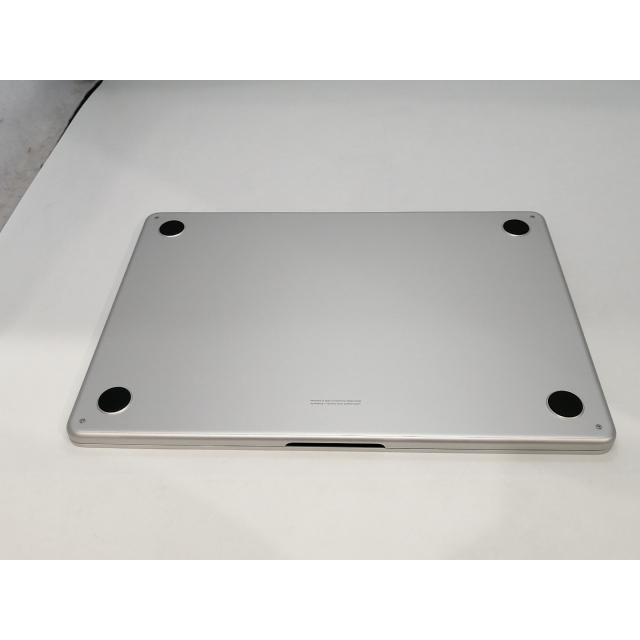 中古】Apple MacBook Air 13インチ CTO (M4, 2025) シルバー M4(CPU