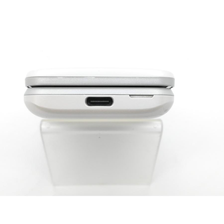 新品！ au GRATINA KYF39 綿雪 ロック解除済み 中古】KYOCERA au 【SIMロック解除済み】 GRATINA KYF39 綿雪