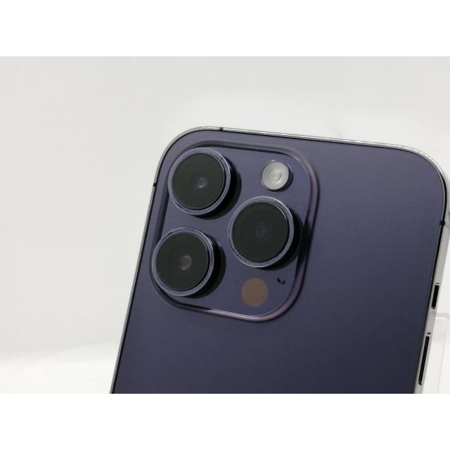 【中古】Apple 国内版 【SIMフリー】 iPhone 14 Pro 1TB ディープパープル MQ313J/A【秋葉5号】保証期間１ヶ月【ランクC】の画像