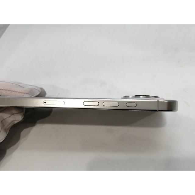 中古】Apple 国内版 【SIMフリー】 iPhone 16 Pro Max 1TB ホワイト