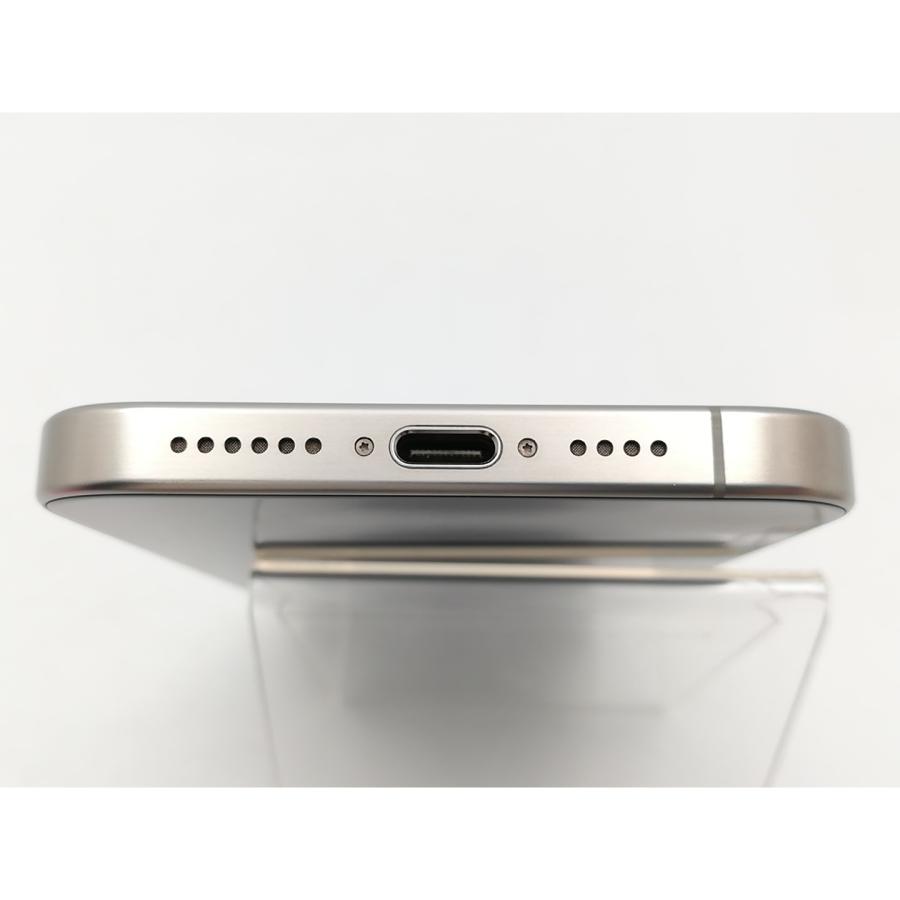 中古】Apple 国内版 【SIMフリー】 iPhone 15 Pro Max 1TB ナチュラル