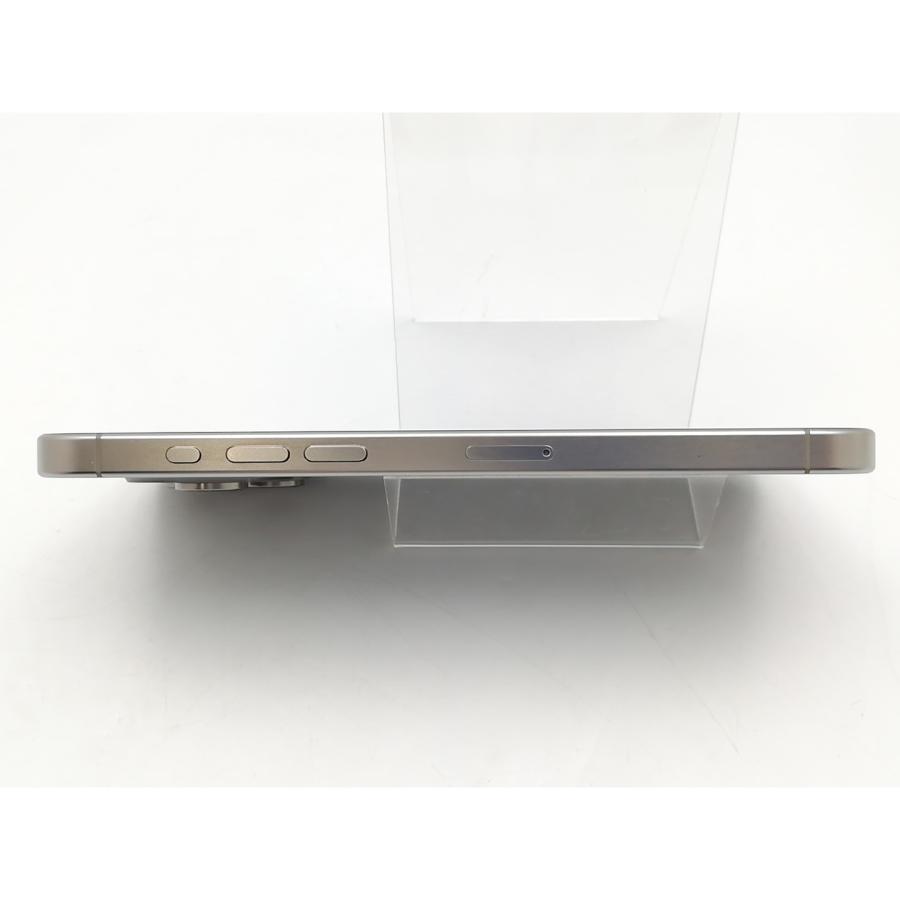 中古】Apple 国内版 【SIMフリー】 iPhone 15 Pro Max 1TB ナチュラル