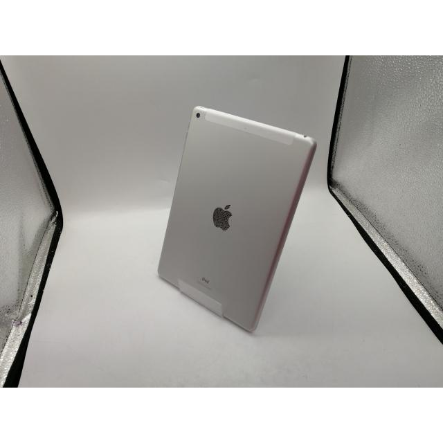 美品 SIMロック解除済 iPad 第8世代 32GB シルバー MYMJ2J/A (au 〇判定) 中古】Apple au 【SIMロック解除済み】 iPad（第8世代/2020） 32GB