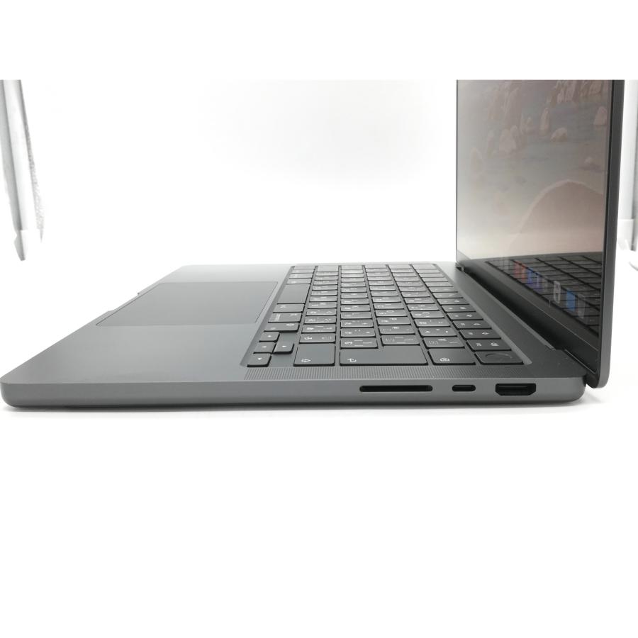 【中古】Apple MacBook Pro 14インチ M4(CPU:10C/GPU:10C) 16GB/512GB スペースブラック MW2U3J/A(14インチ,M4,2024)【DS秋葉】保証期間１ヶ月【ランクB】の画像