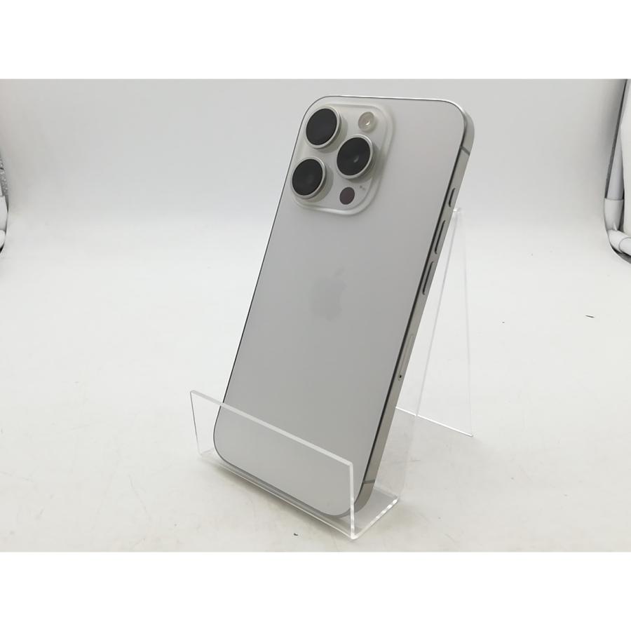 美品 docomo ドコモ スマートフォン Apple iPhone 15Pro 256GB 美品