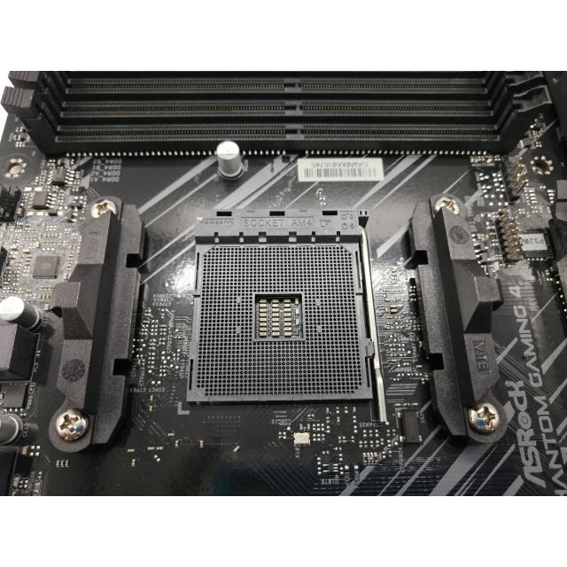 中古】ASRock X570 Phantom Gaming 4 X570/AM4/ATX【大阪本店】保証
