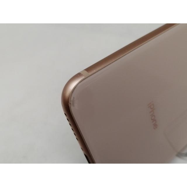 中古】Apple docomo 【SIMロック解除済み】 iPhone 8 256GB ゴールド