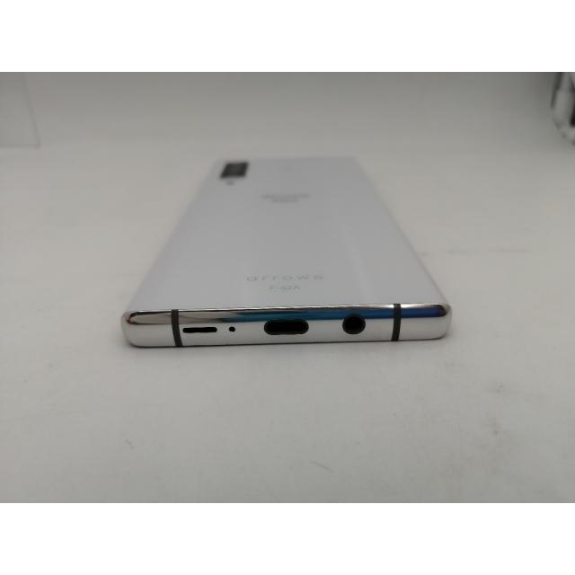 中古】Fujitsu docomo 【SIMロック解除済み】 arrows NX9 ホワイト 8GB