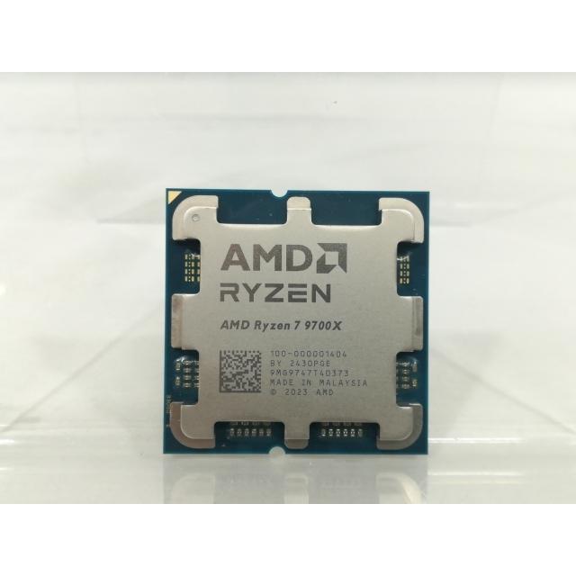 AMD Ryzen 7 9700X 【中古】 中古】AMD Ryzen 7 9700X (3.8GHz/TC:5.5GHz) BOX AM5/8C/16T/L3 32MB