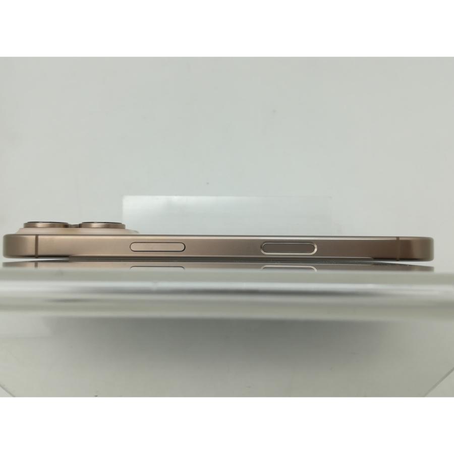 【中古】Apple 国内版 【SIMフリー】 iPhone 16 Pro 256GB デザートチタニウム MYN23J/A【大須】保証期間１ヶ月【ランクA】の画像