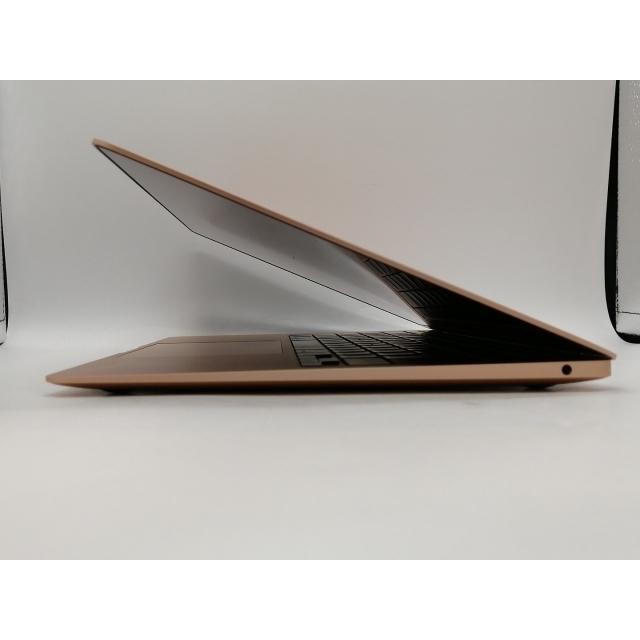 中古】Apple MacBook Air 13インチ M1(CPU:8C/GPU:8C) 8GB/512GB