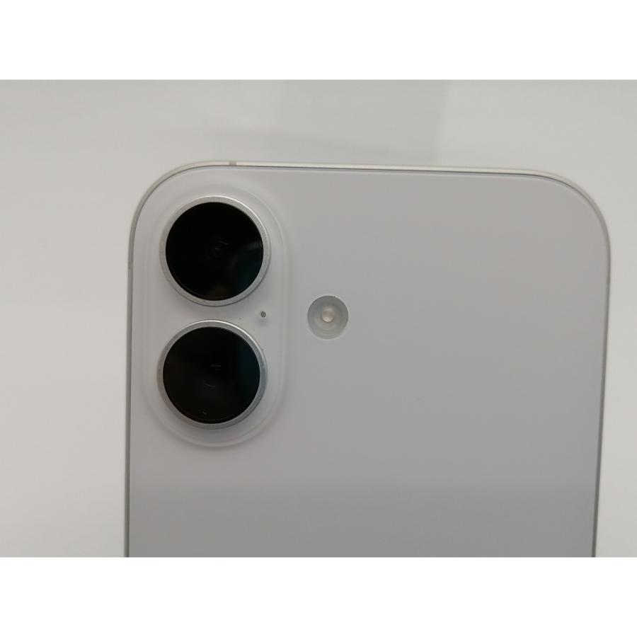 【中古】Apple 国内版 【SIMフリー】 iPhone 16 256GB ホワイト MYDX3J/A【仙台イービーンズ】保証期間１ヶ月【ランクB】の画像