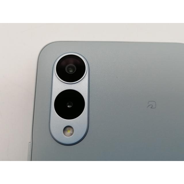 中古】FCNT UQmobile 【SIMフリー】 arrows We2 ライトブルー 4GB 64GB