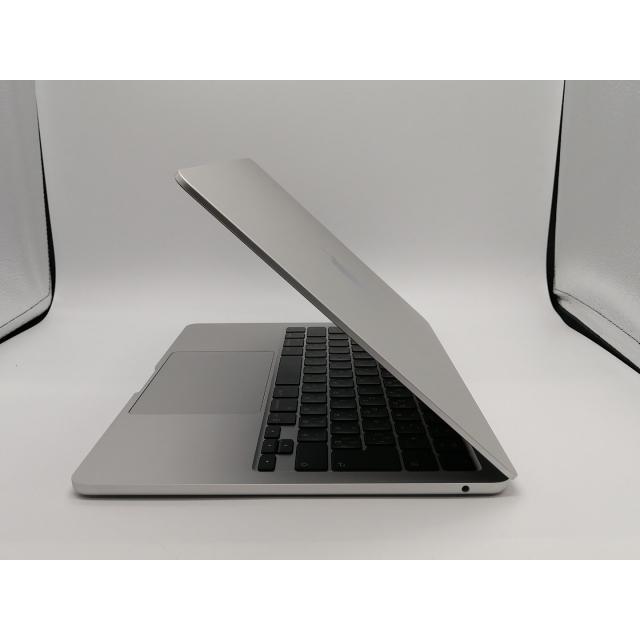 【中古】Apple MacBook Air 13インチ (M4,2025) M4(CPU:10C/GPU:10C) 16GB/512GB シルバー MW0X3J/A【大阪本店】保証期間１ヶ月【ランクB】の画像