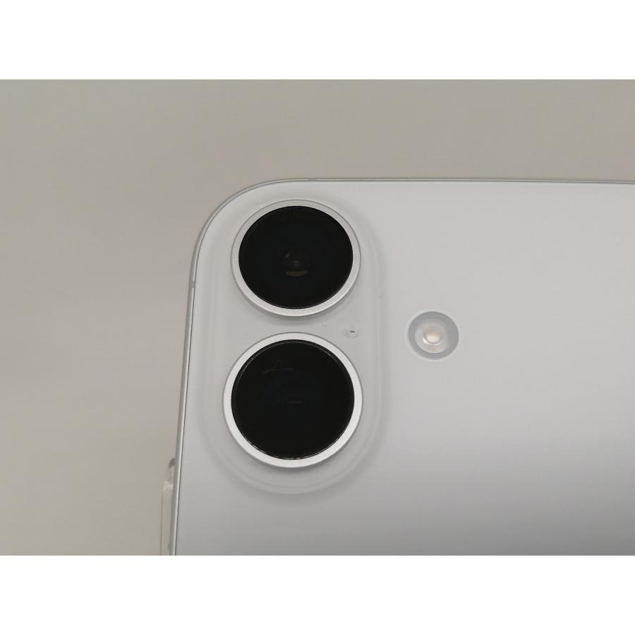 【中古】Apple 国内版 【SIMフリー】 iPhone 17 256GB ホワイト MG684J/A【日本橋3】保証期間１ヶ月【ランクA】の画像
