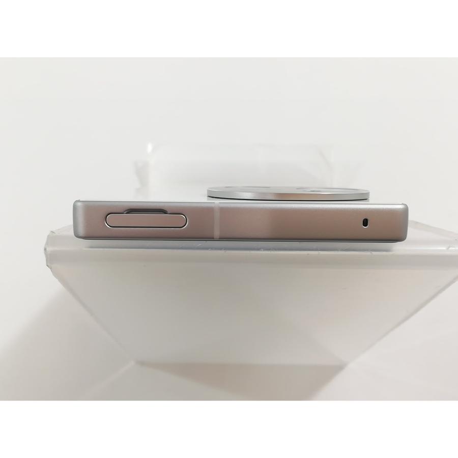 中古】SHARP docomo 【SIMフリー】 AQUOS R9 ホワイト 12GB 256GB SH