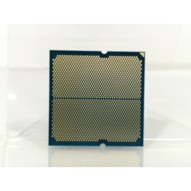 中古】AMD Ryzen 7 8700G (4.2GHz/TC:5.1GHz) bulk AM5/8C/16T/L3 16MB
