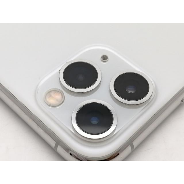【中古】Apple docomo 【SIMロック解除済み】 iPhone 11 Pro Max 256GB シルバー MWHK2J/A【新宿2】保証期間１ヶ月【ランクB】の画像