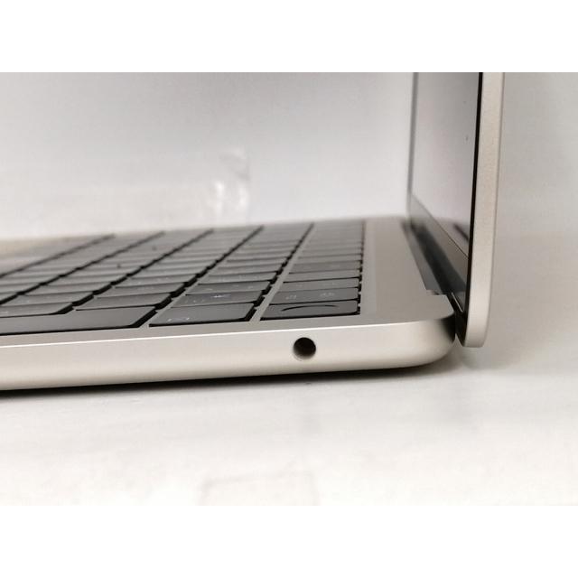 【中古】Apple MacBook Air 13インチ  M2(CPU:8C/GPU:8C) 8GB/256GB スターライト MLY13J/A (M2,2022)【新宿2】保証期間１ヶ月【ランクA】の画像