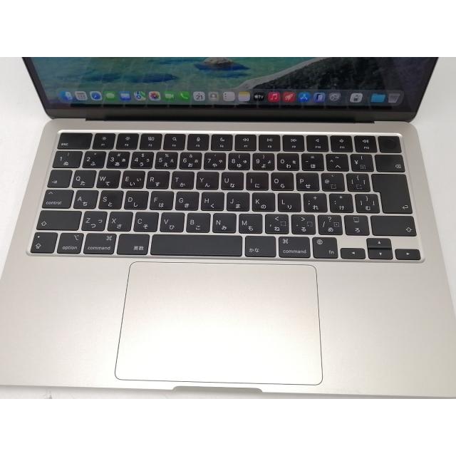 【中古】Apple MacBook Air 13インチ  M2(CPU:8C/GPU:8C) 8GB/256GB スターライト MLY13J/A (M2,2022)【新宿2】保証期間１ヶ月【ランクA】の画像
