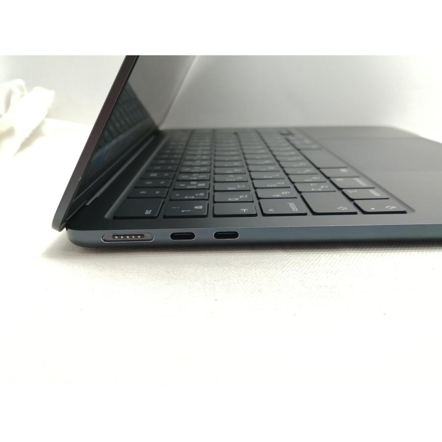 【中古】Apple MacBook Air 13インチ CTO (M2,2022) ミッドナイト M2(CPU:8C/GPU:8C)/16G/512G/67W(70W) AC【仙台駅東口】保証期間１ヶ月【ランクA】の画像