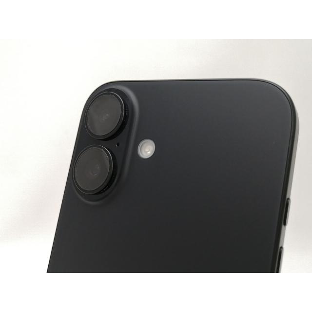 【中古】Apple SoftBank 【SIMフリー】 iPhone 16 128GB ブラック MYDQ3J/A【新宿2】保証期間１ヶ月【ランクA】の画像