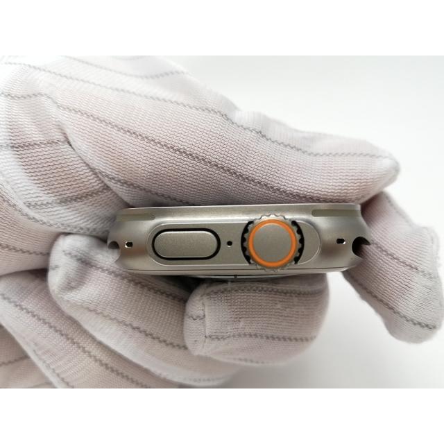 【中古】Apple Apple Watch Ultra2 49mm Cellular チタニウムケース (バンド無し)【新宿2】保証期間１ヶ月【ランクA】の画像