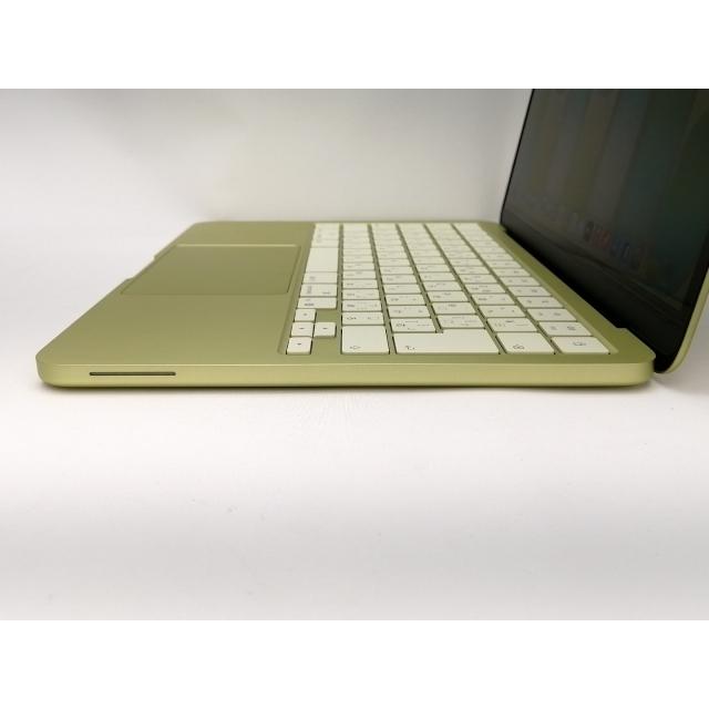 【中古】Apple MacBook Neo 13インチ A18 Pro(CPU:6C/GPU:5C) 8GB/256GB シトラス MHFD4J/A (13インチ,A18 Pro)【新宿2】保証期間１ヶ月【ランクA】の画像