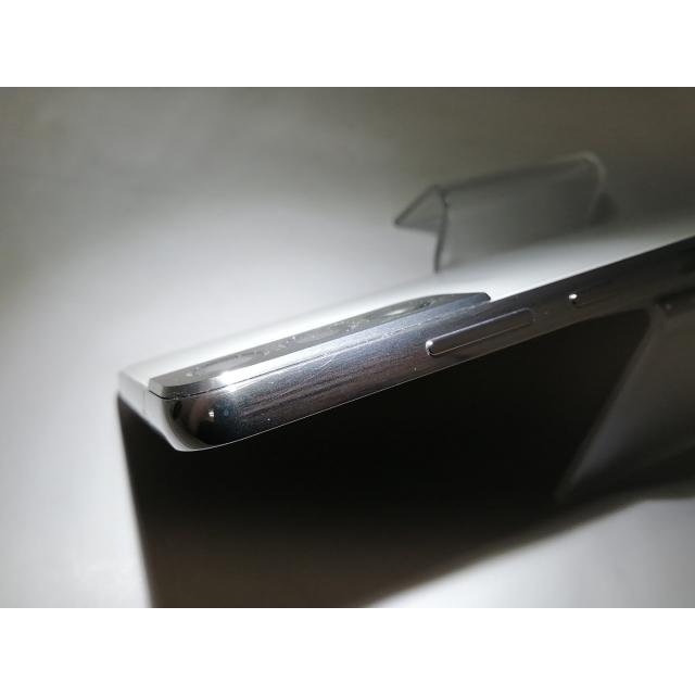 中古】SAMSUNG docomo 【SIMフリー】 Galaxy S22 ファントムホワイト
