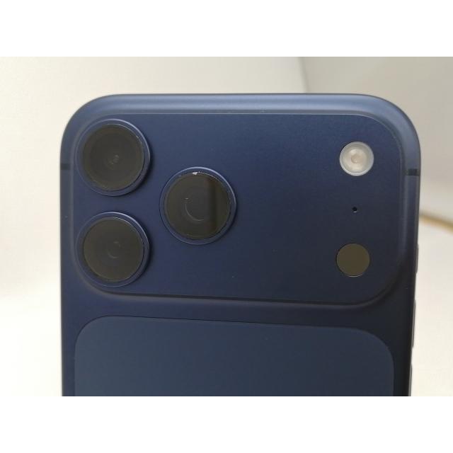 中古】Apple 国内版 【SIMフリー】 iPhone 17 Pro Max 512GB ディープ