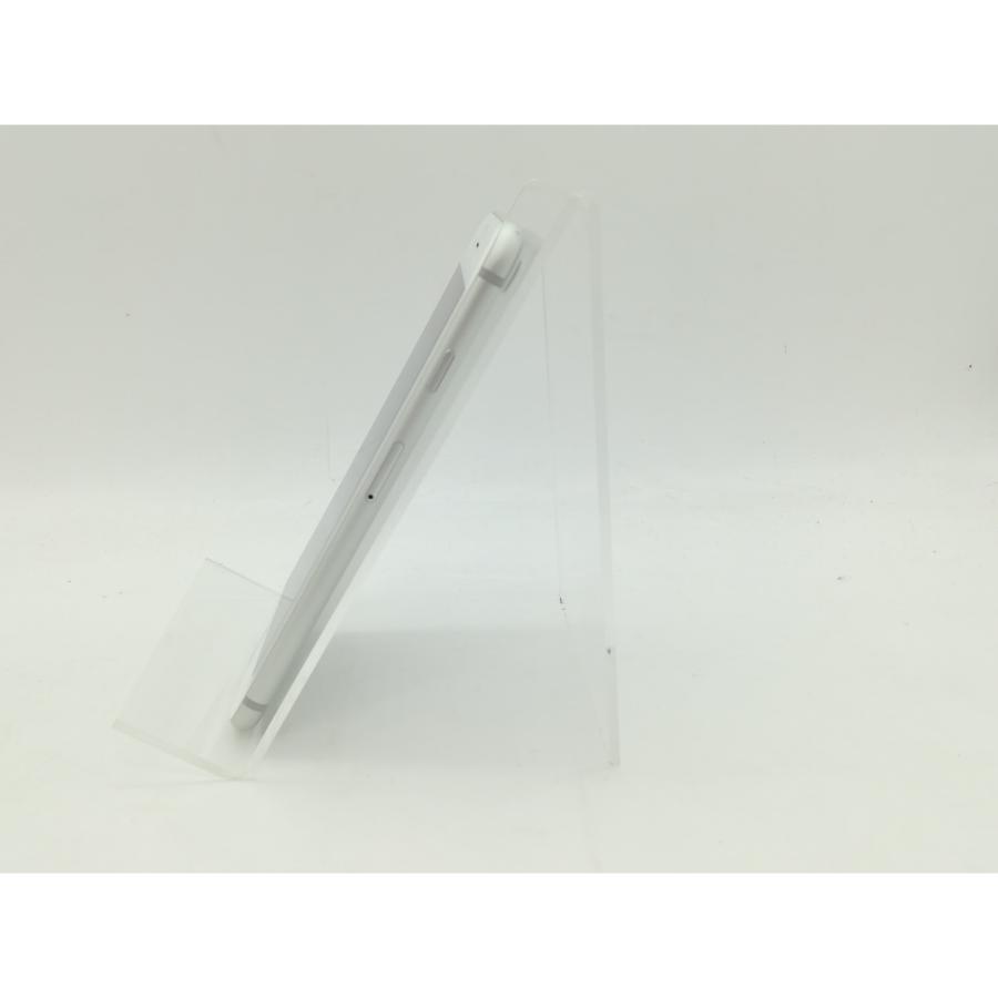 【中古】Apple au 【SIMロック解除済み】 iPhone 7 32GB シルバー MNCF2J/A【吉祥寺南口】保証期間１ヶ月【ランクC】｜janpara｜03