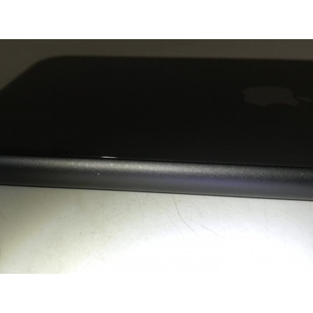 【中古】Apple au 【SIMロック解除済み】 iPhone 11 64GB ブラック MWLT2J/A【大宮東口】保証期間１ヶ月【ランクB】｜janpara｜05