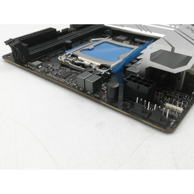 中古】ASRock H570M-ITX/ac H570/LGA1200/2.5GbitLAN/11ac+BT4.2/Mini