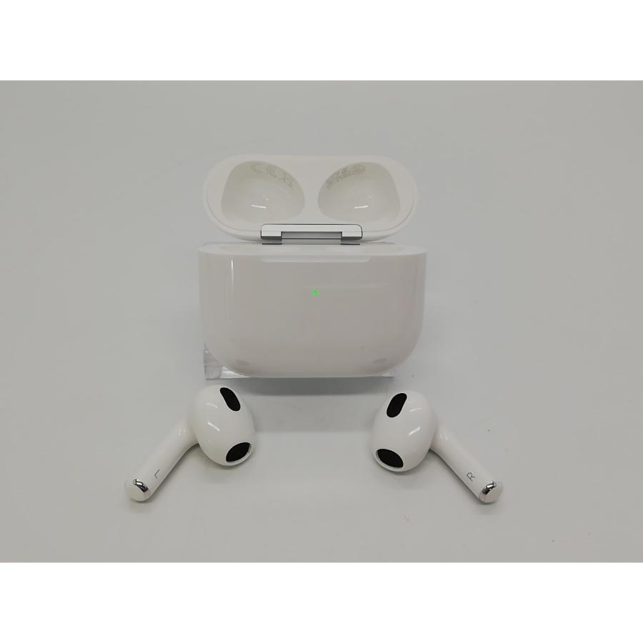 中古】Apple AirPods（第3世代） Lightning充電ケース MPNY3J/A【大宮