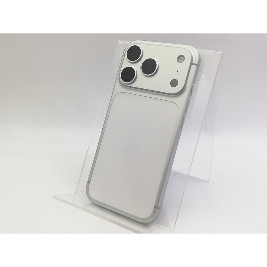 中古】Apple 国内版 【SIMフリー】 iPhone 17 Pro 256GB シルバー